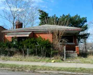 Foreclosure in Suburban Neighborhood