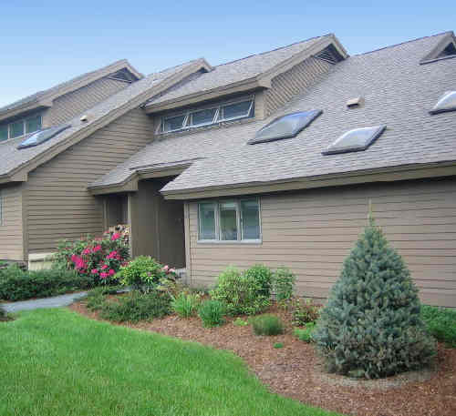 Condominium Comple